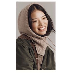 Anthropologie Ribbed Knit Hood NWT  Taupe Tan Women's